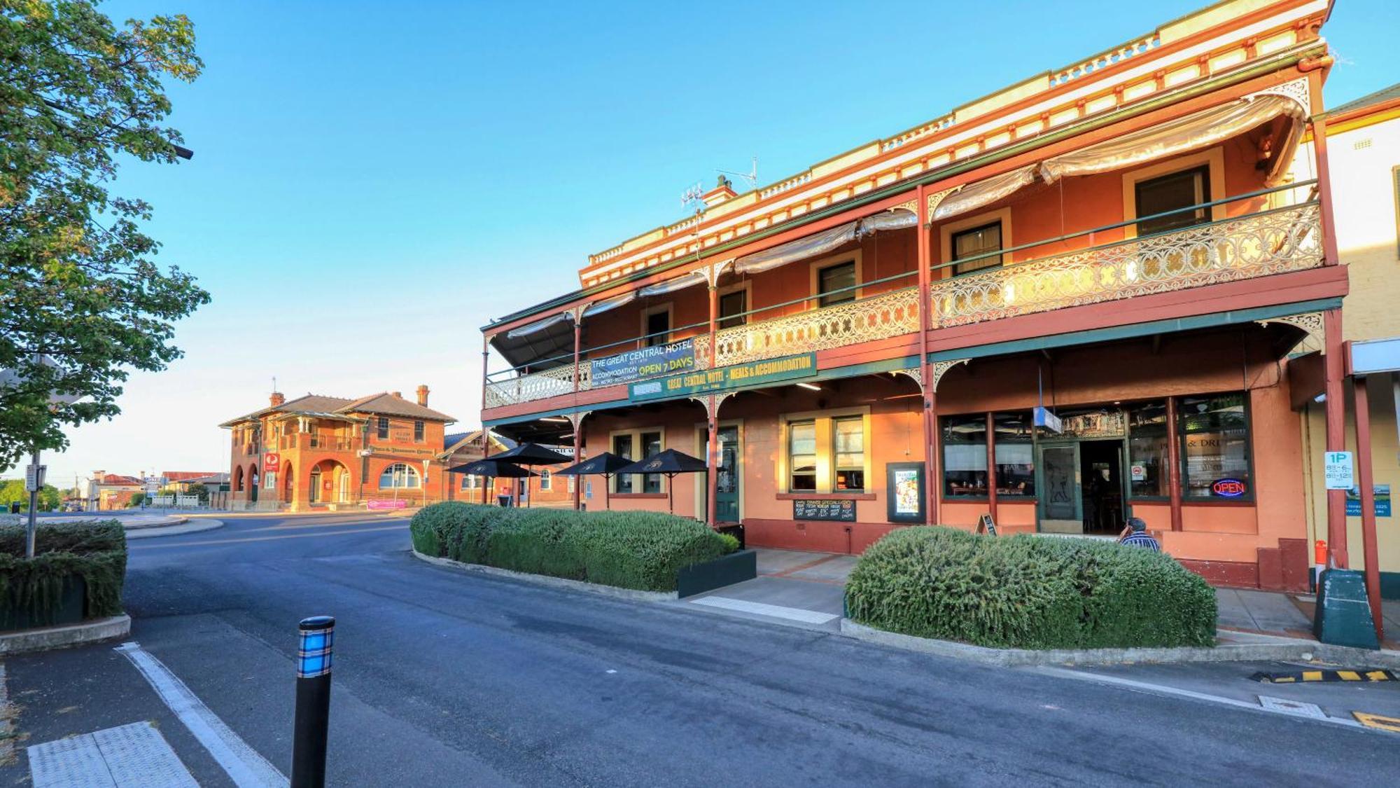 גלן אינס Cbd Gi Motel מראה חיצוני תמונה