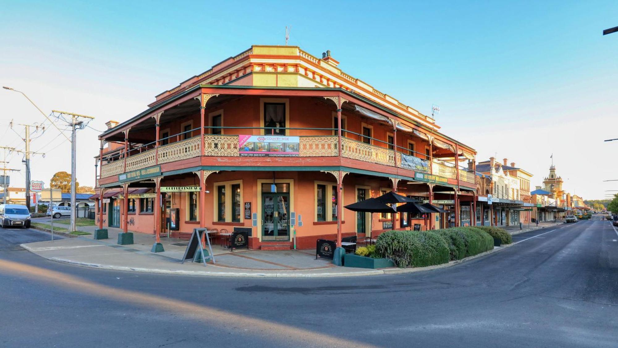 גלן אינס Cbd Gi Motel מראה חיצוני תמונה