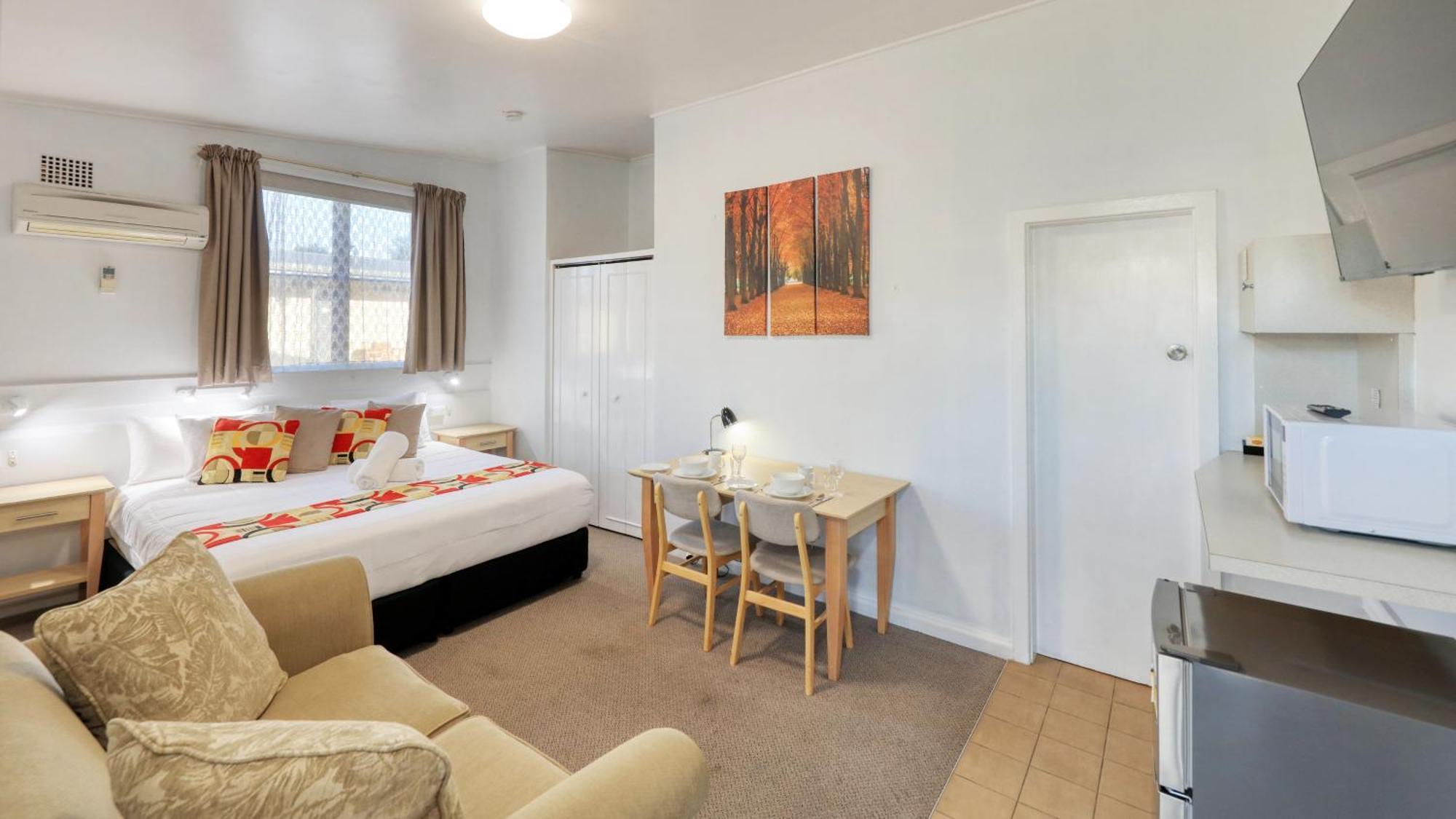 גלן אינס Cbd Gi Motel מראה חיצוני תמונה