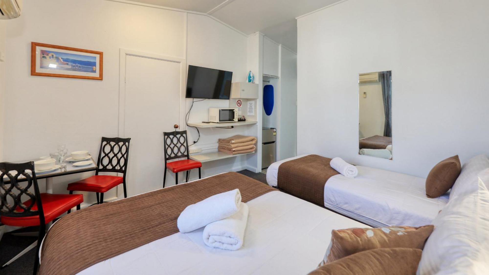 גלן אינס Cbd Gi Motel מראה חיצוני תמונה