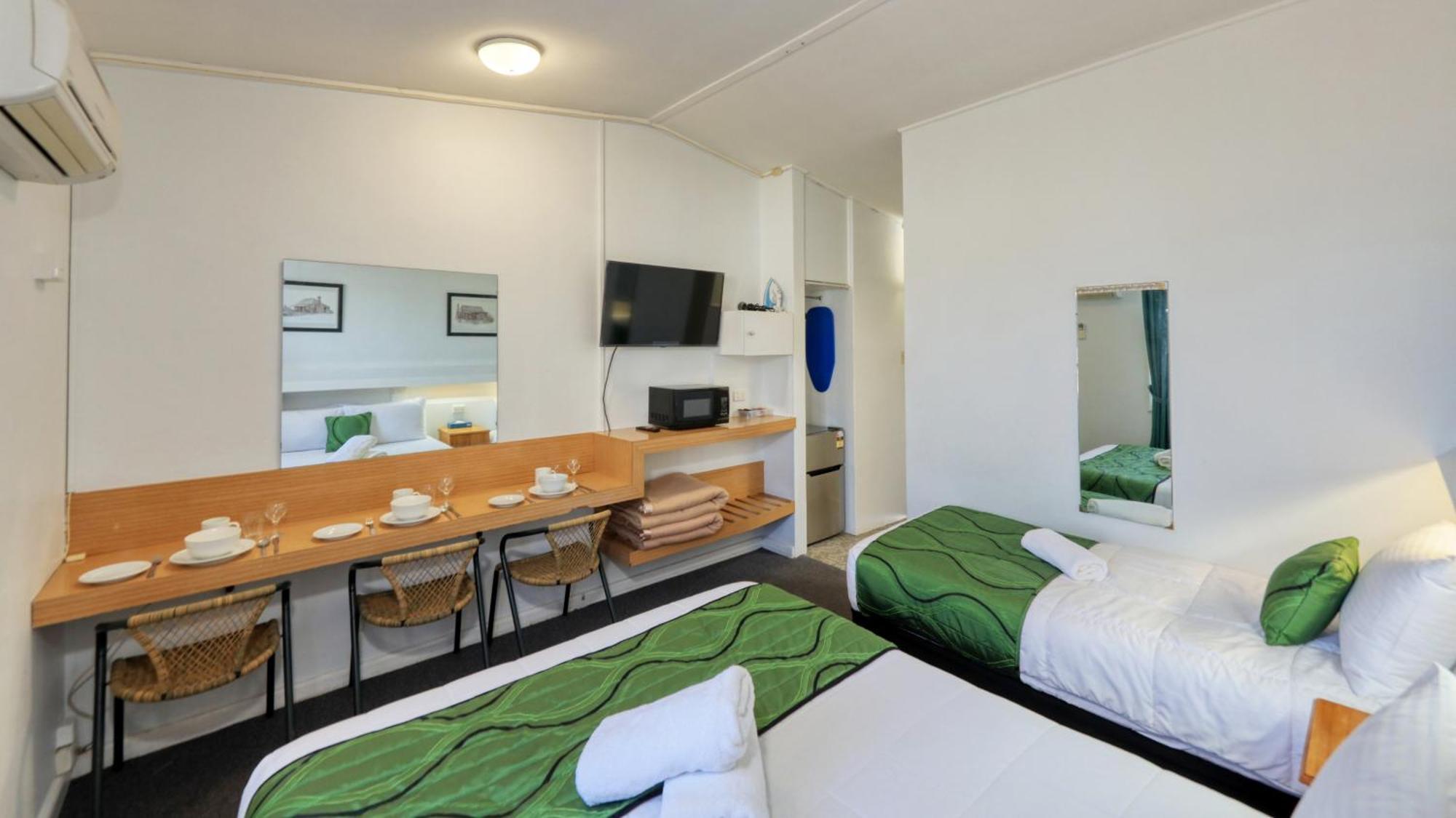 גלן אינס Cbd Gi Motel מראה חיצוני תמונה