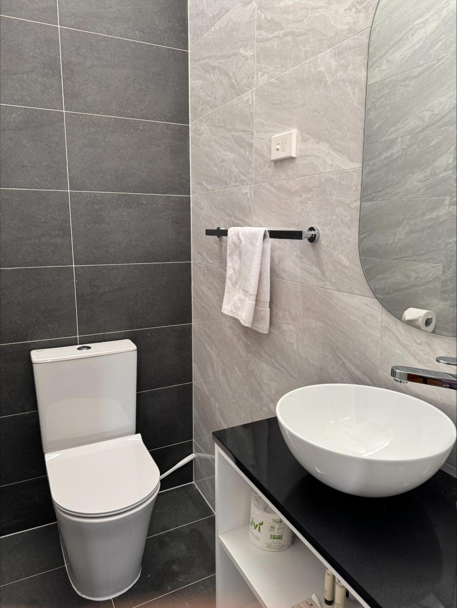 גלן אינס Cbd Gi Motel מראה חיצוני תמונה